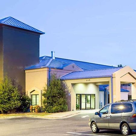 Rodeway Inn Остелл Экстерьер фото