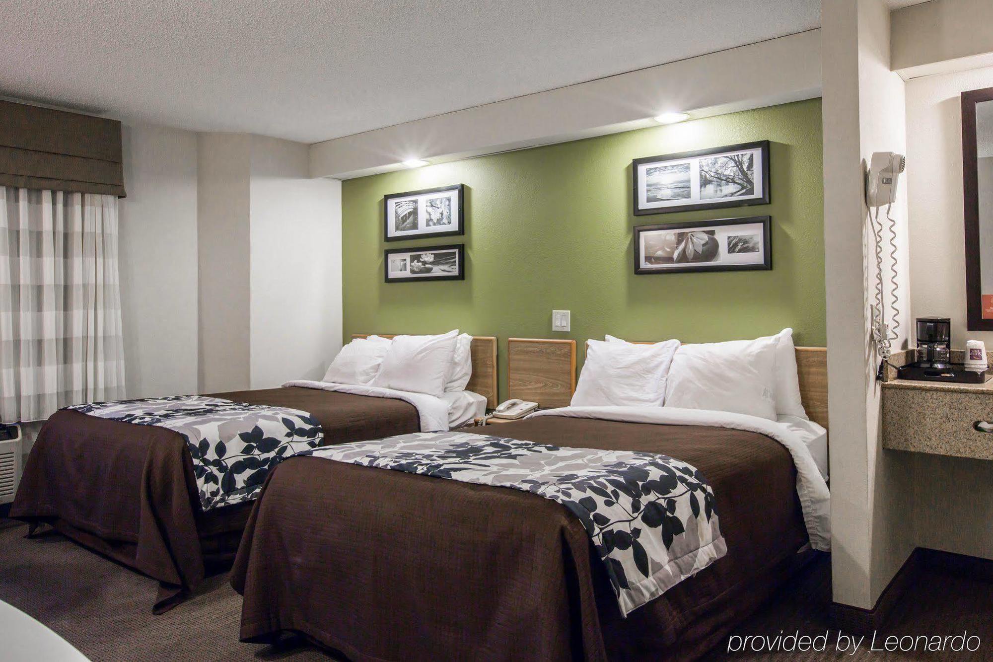 Rodeway Inn Остелл Экстерьер фото